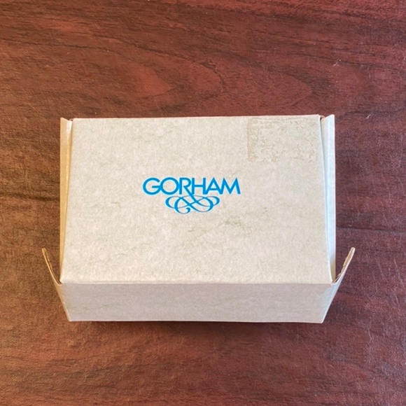 SOLD - GORHAM Porcelain Napkin Ring - Picture 5 of 5